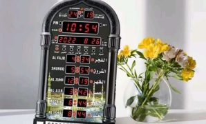 Jam Dinding Adzan, Solusi Praktis untuk Ingat Jadwal Sholat